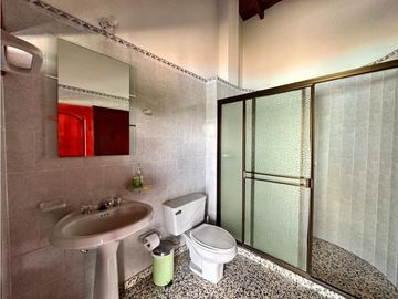Finca turística en Venta sector Alcalá (6 cuadras)