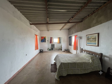 casalote en venta en altos de pradomar. Cod V28170