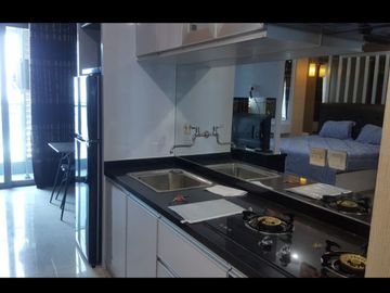 Disewakan Apartemen mewah full furnished di La Riz mansion, Pakuwon indah