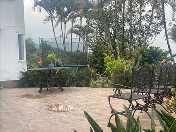 Venta de  casa independiente en El Poblado Medellín