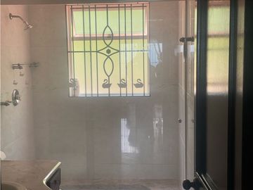 Venta de  casa independiente en El Poblado Medellín