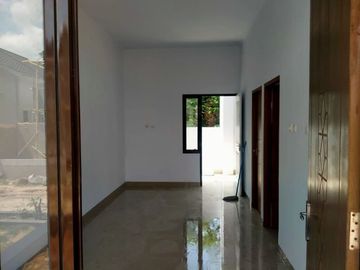 Rumah murah dalam cluster 2 kamar tidur harga 400 jutaan di kota Bekasi
