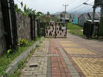 rumah mewah di cilengkrang dekat ubertos,borma cipadung,dan transmart
