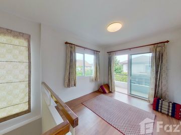 4 Bedroom House for sale at Siwalee Meechok
