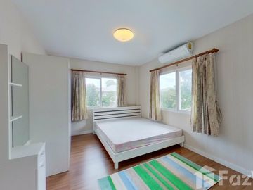 4 Bedroom House for sale at Siwalee Meechok