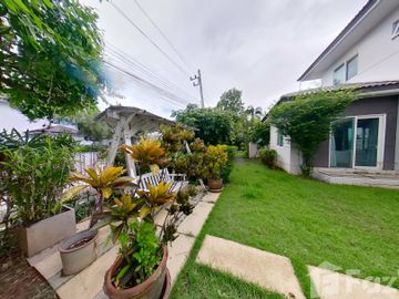 4 Bedroom House for sale at Siwalee Meechok