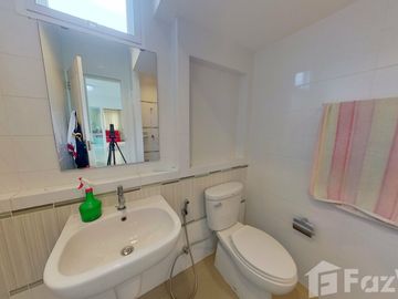 4 Bedroom House for sale at Siwalee Meechok