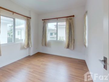 4 Bedroom House for sale at Siwalee Meechok