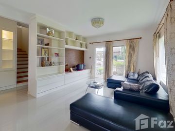 4 Bedroom House for sale at Siwalee Meechok