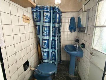 Casa PH en venta en Caseros