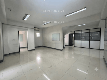 Disewa Komersial Office Space Di Jl Raya Utama Sisingamangaraja
