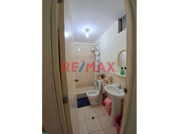 Venta departamento cerca de parques ,escuelas y zonas comerciales.

1 habitación principal con baño incluido
2 habitaciones secundarios
1 baño com