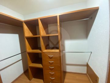 Residencial Toledo Departamento en venta en Hacienda de las Palmas