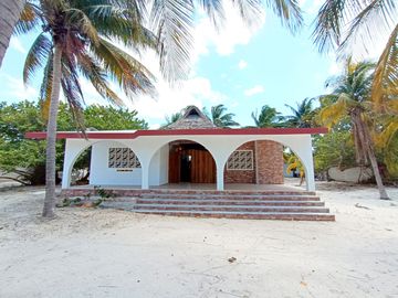 Casa amueblada en renta en la playa de Chuburna Puerto en Yucatán