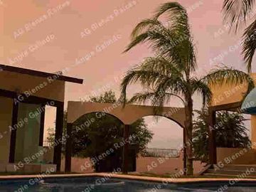 QUINTA EN BUSTAMATE