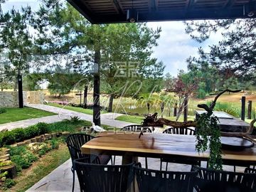 CASA EN VENTA León,Gto; EL BOSQUE, CAMPO DE GOLF, UN PISO, 4 RECAMARAS, ALBERCA.