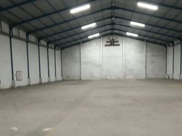 Sewa 2 Unit Gudang Kawasan Pergudangan Romokalisari Surabaya