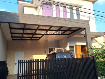 Rumah Luas Di Bintaro Dekat Stasiun 7358