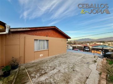 Casa en venta de 3 dorm. en Villa Alemana