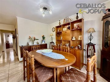Casa en venta de 3 dorm. en Villa Alemana