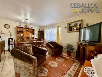 Casa en venta de 3 dorm. en Villa Alemana