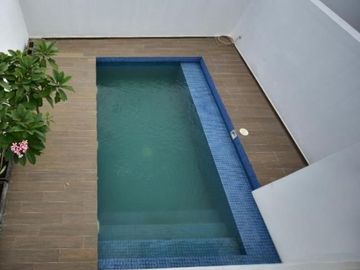 Townhouse diJual di Kebayoran Lama, Jaksel. Mewah Siap Huni