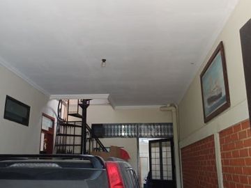 Rumah Semi Furnish Di Jual Murah Di Cinere