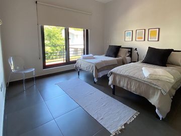 Casa con alberca privada, area de tv, en venta, Selvamar, Playa del carmen.