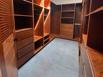 Casa con alberca privada, area de tv, en venta, Selvamar, Playa del carmen.