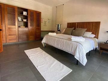Casa con alberca privada, area de tv, en venta, Selvamar, Playa del carmen.