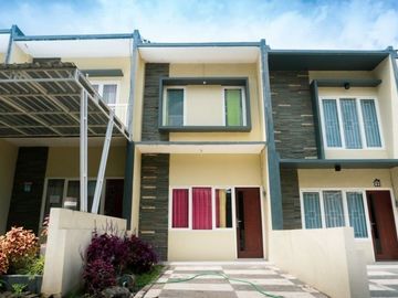 rumah berkonsep villa kota batu