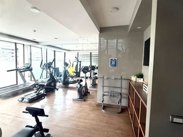 Gran oportunidad depto 2 dorm cerca de Plaza Ñuñoa.