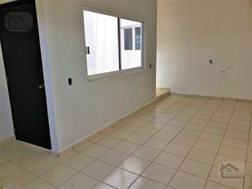 EDIFICIO NUEVO 4 DEPARTAMENTOS Y UN LOCAL COMERCIAL. IDEAL PARA INVERTIR Y REDITUAR
