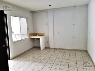 EDIFICIO NUEVO 4 DEPARTAMENTOS Y UN LOCAL COMERCIAL. IDEAL PARA INVERTIR Y REDITUAR