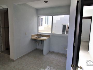 EDIFICIO NUEVO 4 DEPARTAMENTOS Y UN LOCAL COMERCIAL. IDEAL PARA INVERTIR Y REDITUAR