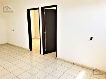 EDIFICIO NUEVO 4 DEPARTAMENTOS Y UN LOCAL COMERCIAL. IDEAL PARA INVERTIR Y REDITUAR