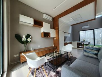 Rumah dijual di Bintaro, Tangsel. Townhouse lokasi Strategis