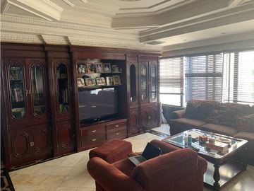 Se Vende PH en Edificio Punta del Sol 5316JP
