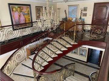 Se Vende PH en Edificio Punta del Sol 5316JP