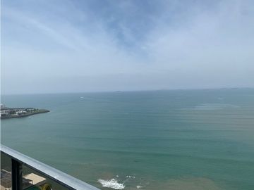 Se Vende PH en Edificio Punta del Sol 5316JP