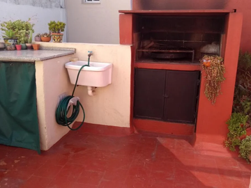 Imperdible PH  120m2 Totales,68m² cubiertos 3 Ambientes en Flores Norte