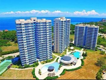 RFO beachfront Condo in AmiSa Private Residences Mactan