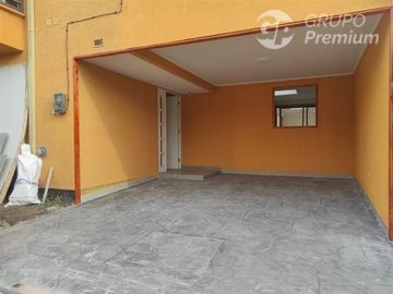 Casa en arriendo en Maipú