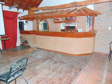 Casa Sobre Lote Propio 7,79 X 18,74 Salon de Fiestas