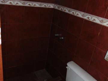 Casa Sobre Lote Propio 7,79 X 18,74 Salon de Fiestas