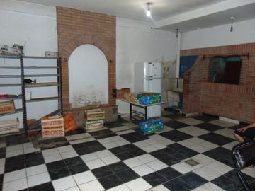 Casa Sobre Lote Propio 7,79 X 18,74 Salon de Fiestas