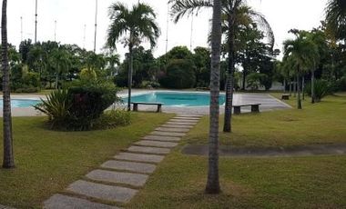 4 Bedroom House and Lot with Pool in Angeles City