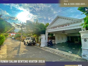 RUMAH DALAM BENTENG KRATON DEKAT MALIOBORO, ALUN ALUN, NOL KM