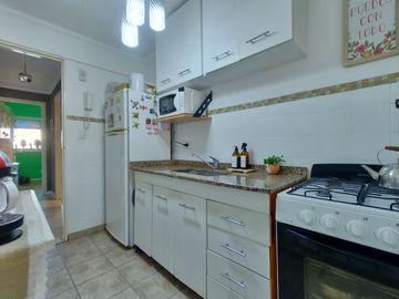 Departamento 3 Amb con Balcón en Pleno Villa del Parque