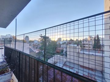 Departamento 3 Amb con Balcón en Pleno Villa del Parque